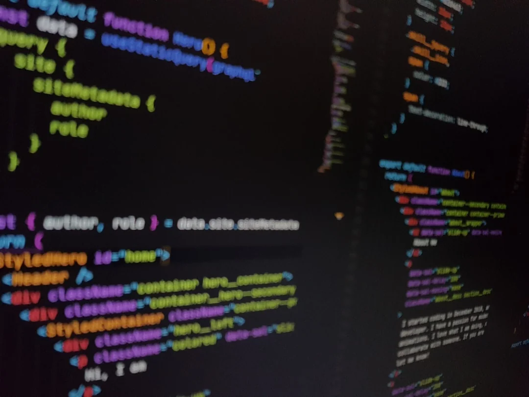 Někteří členové týmu Unsplash pracují společně.